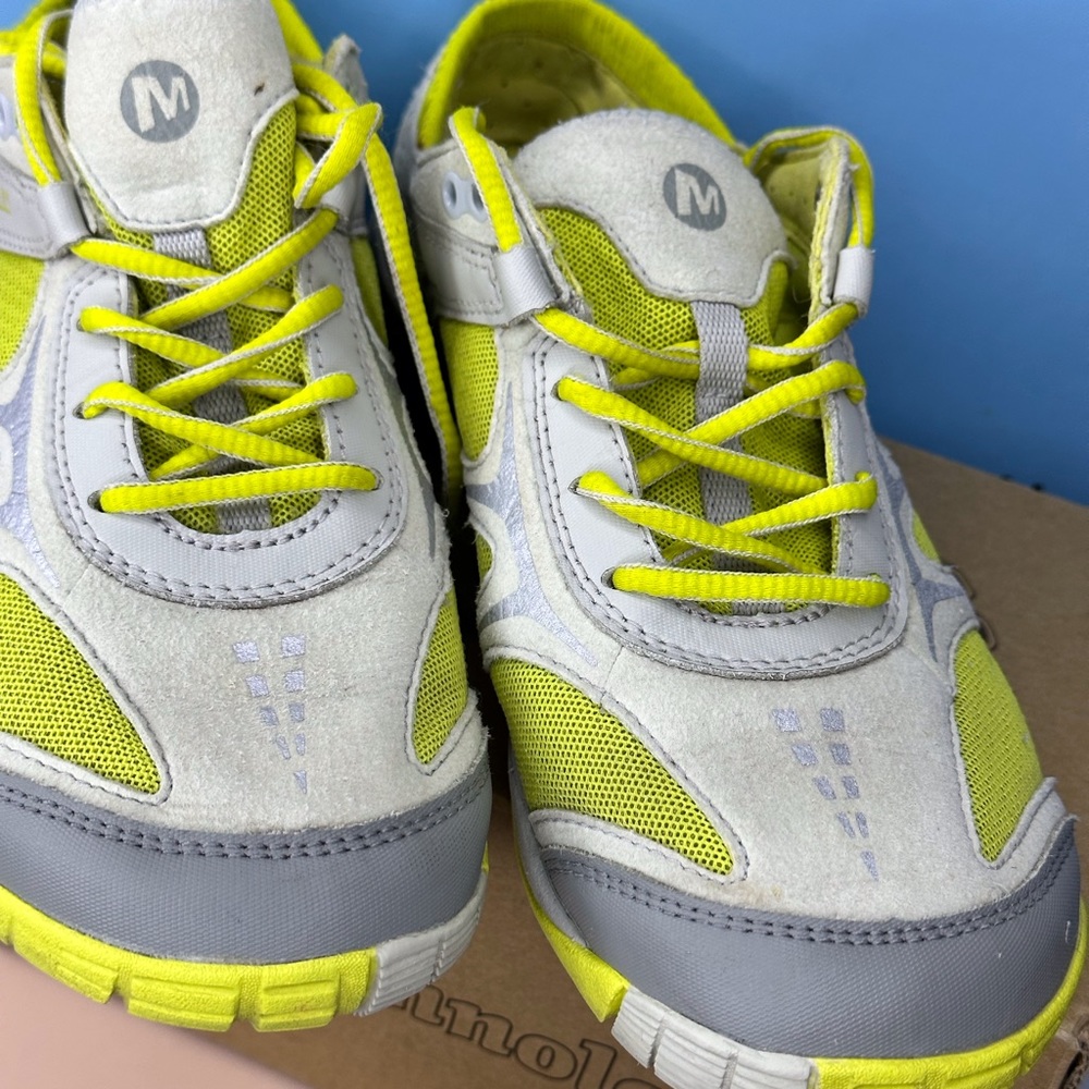 Merrell Dash Glove Women’s Road Running Shoes- Lime Zest